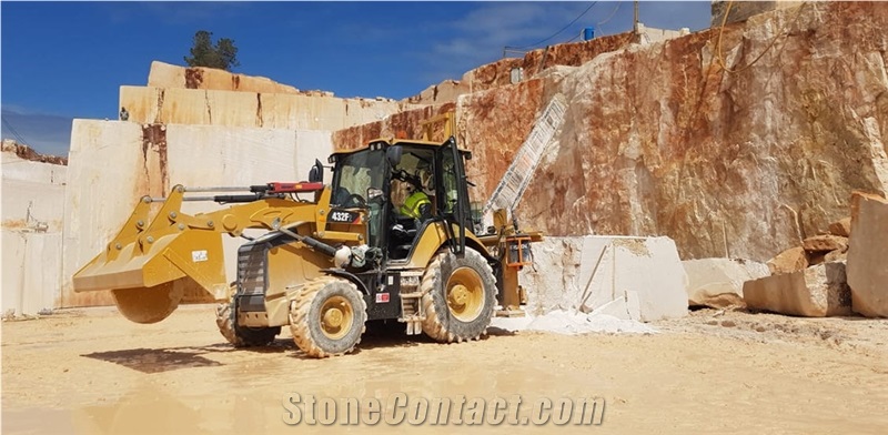 Alcoa Blue AB5 Limestone Quarry