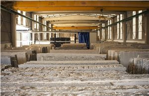 CABECEIRAS Gran Perla-Cinza Cristal Granite Quarry