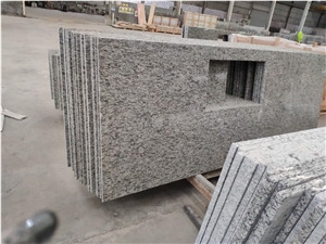 Spray white (Seawave) White Granite Quarry