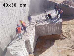 Najran Desert Brown Granite-Tropical Brown Granite Quarry