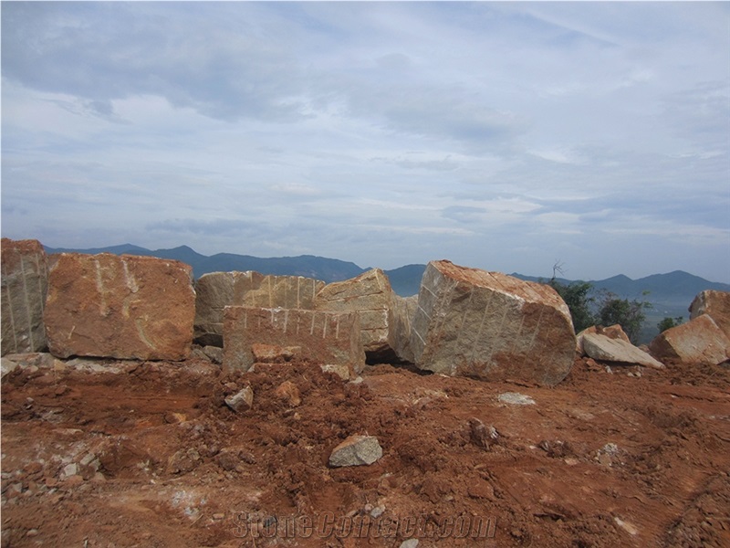 BD Yellow Granie-Yellow Binh Dinh Granite Quarry