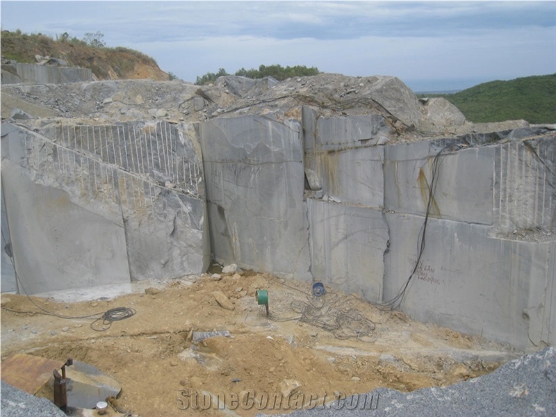 PY Black Granite - Phu Yen Black Granite -Black Phu Yen Granite Quarry