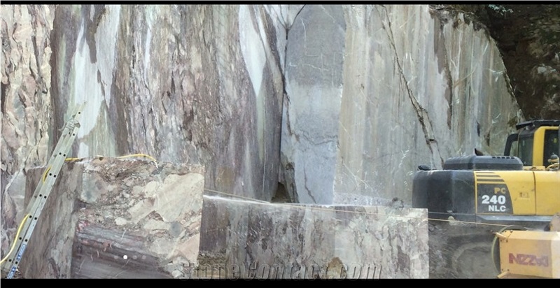 Marbre Les Quatre Saisons Quarry