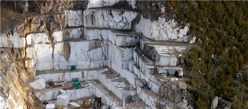 Sarrancolin Opera Fantastico Marble Quarry