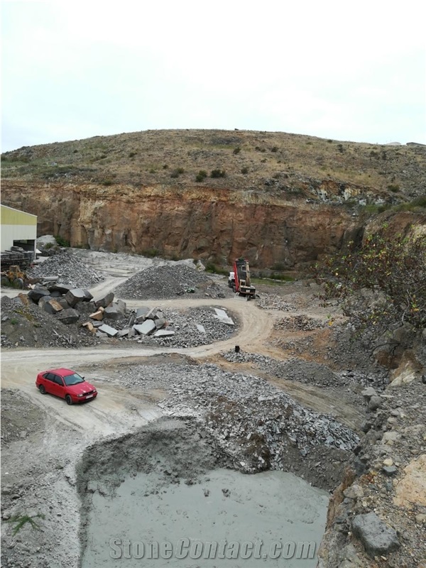 Gris Arucas Tuff Stone Quarry