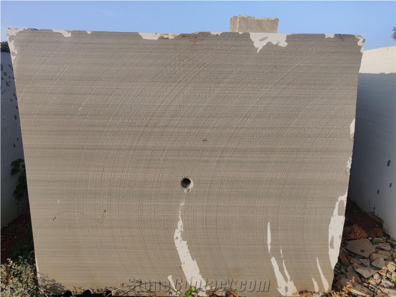 Roman Grey / Straight Vein Quartzite Quarry