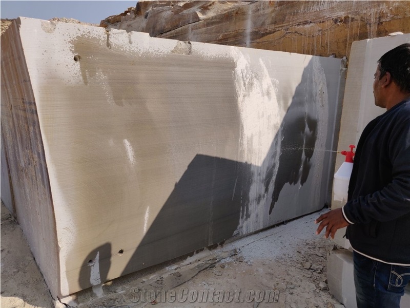 Roman Grey / Straight Vein Quartzite Quarry