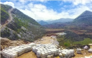 Menes Grey Marble Quarry