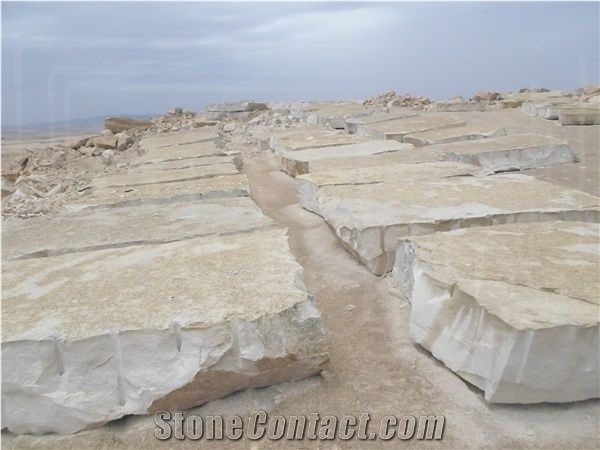 Thala Beige Limestone Quarry