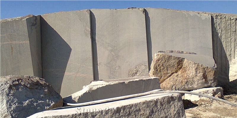 Beauty Black Granite Quarry