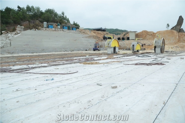 G032 Granite Quarry