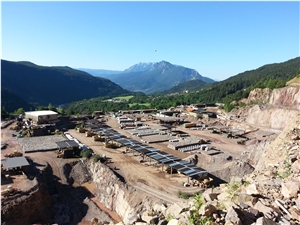 AGOLA- Porfido Trentino, Trentino Grey Porphyry Quarry