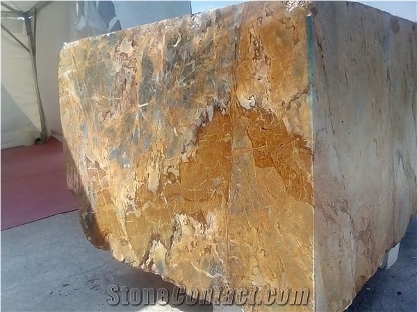 Pardis Sang Black Gold Marble Quarry