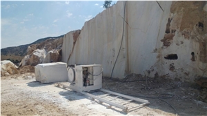 Grigio Nuvolato Marble-Quarry in Vardarska