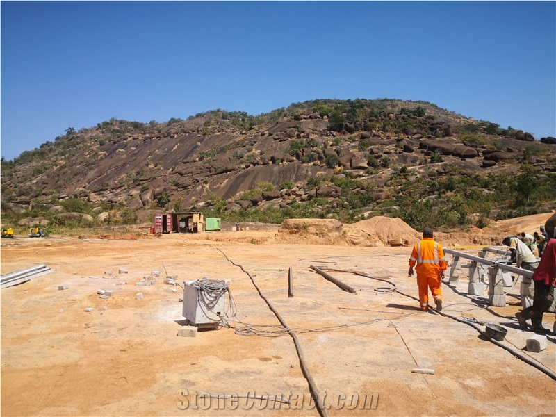 Giallo Elley Yellow Granite - Giallo Namib Granite Quarry