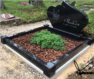 MNG Jet Black Granite Quarry