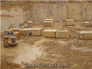 Sivas Yellow Travertine Quarry