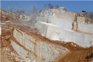 Botticino Standard- Botticino Fiorito Extra- Botticino Commerciale Quarry