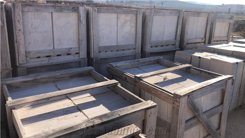 Ivory Cream Travertine Quarry