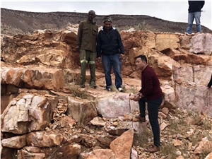 Rose Quartz Raw Stone Quarry