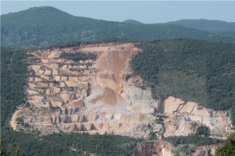 Cava Paine - Marmo Botticino Fiorito - Botticino Classico Marble Quarry