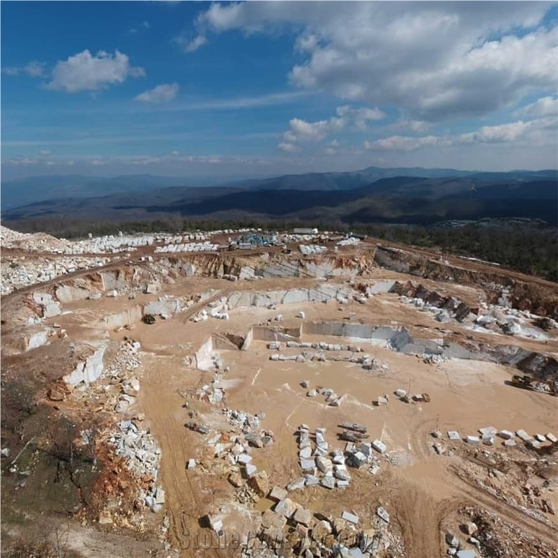 Amore Bianco Marble Quarry
