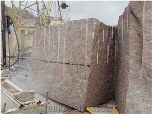 Novodanilovsky Withered Granite Quarry