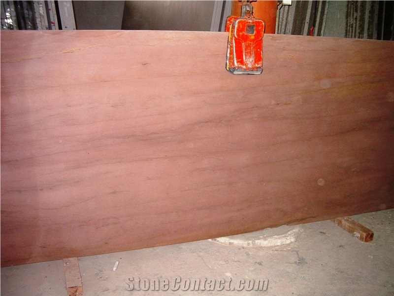 Exotic Red Quartzite/ Colinas Red/ Macaubas Rosa Quartzite Quarry