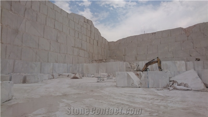 Anna Beige Marble Quarry