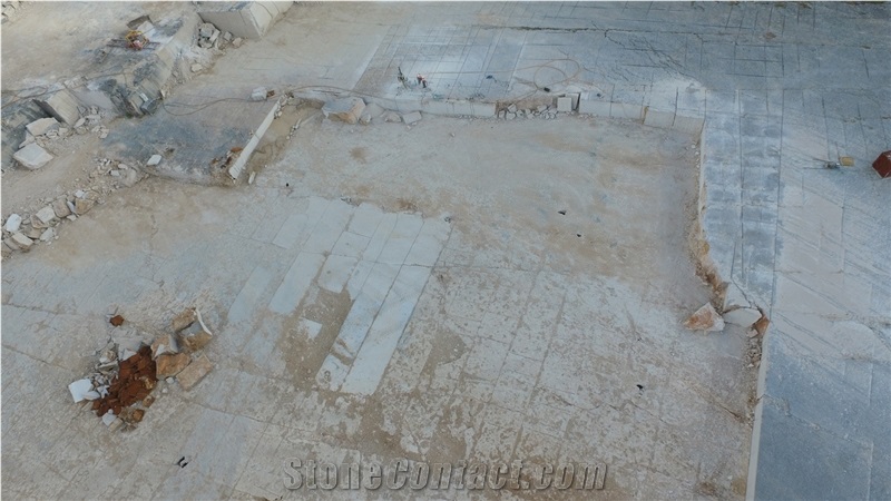 Onia Beige Limestone Quarry