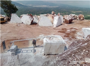 Calacatta Lagina Marble Quarry