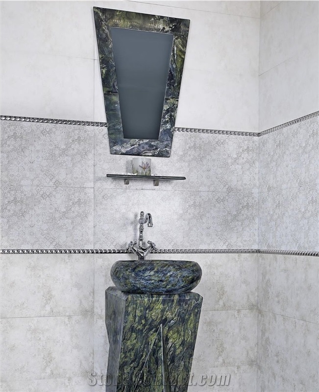 Picasso Green Granite quarry