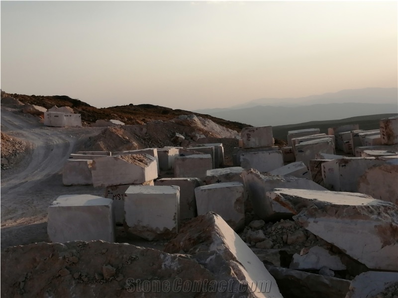 Chenar Marble- Bela Moon Marble, Dehbid Diamond Marble Quarry