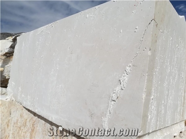 Tomorri White Pearl Marble Quarry