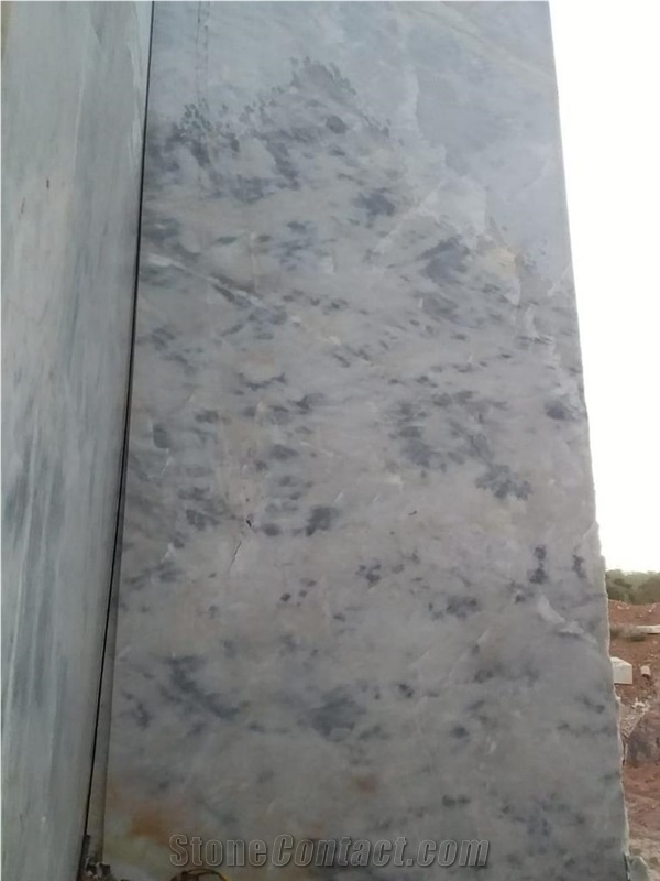 Cristallo Azur Quarry