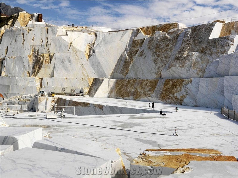 Bianco Statuario Extra Marble Quarry