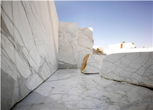 Calacatta Carrara Marble Quarry