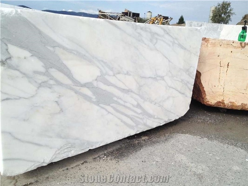 Calacatta Carrara Marble Quarry
