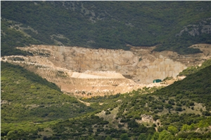 Golden Spider Marble Quarry