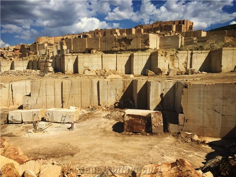 Mesta Rain Forest Travertine - Mesta Green Travertine Quarry