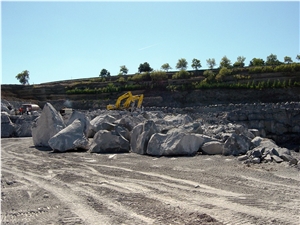 Basalto di Viterbo Quarry