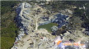 Cinza Lapa Granite Quarry