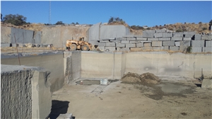 NEGRO TEZAL GRANITE QUARRY