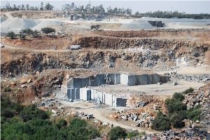 Villar del Rey - Negro Villar Black Granite Quarry