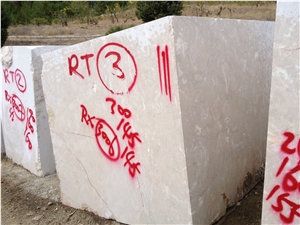 Rota Beige Marble Quarry