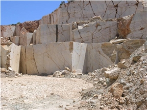 Ritsona Yellow Marble Quarry - Mykalissos Gold, Ritsona Gold Marble
