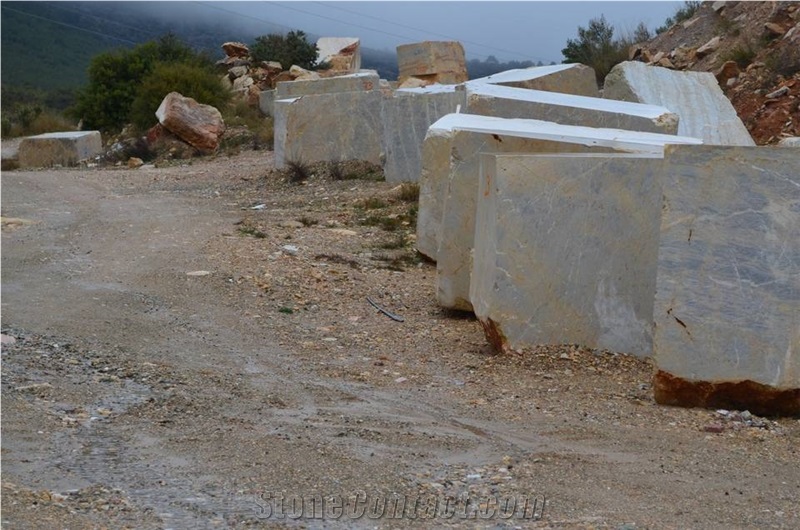 Ritsona Yellow Marble Quarry - Mykalissos Gold, Ritsona Gold Marble