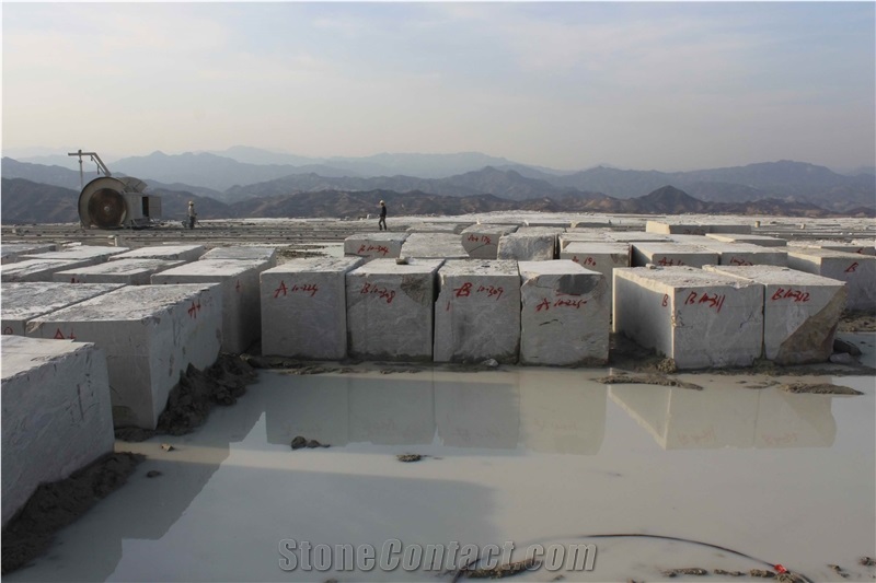 Desert Gold Granite - China Juparana Gold Hebei Quarry