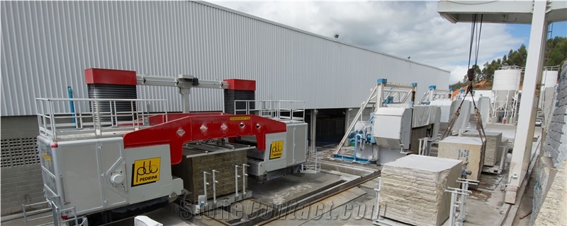 Branco Dallas White Granite Quarry