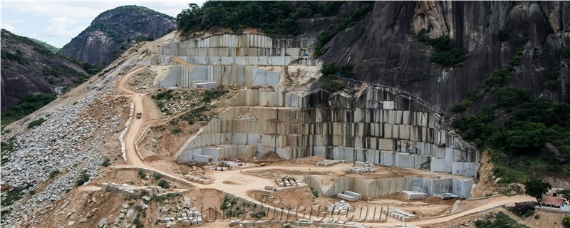 Branco Dallas White Granite Quarry
